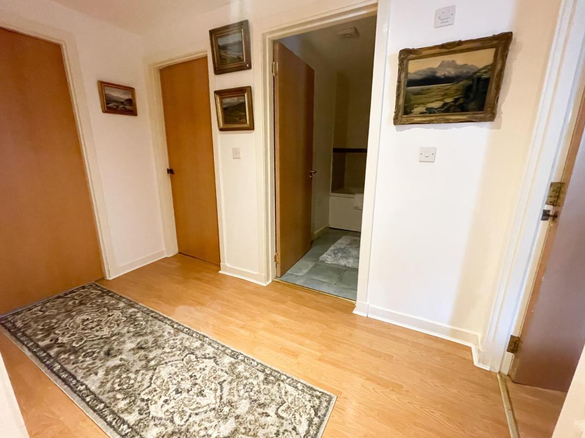 Kelvingrove 2 Bedroom Apartment - Private Parking Glasgow Extérieur photo